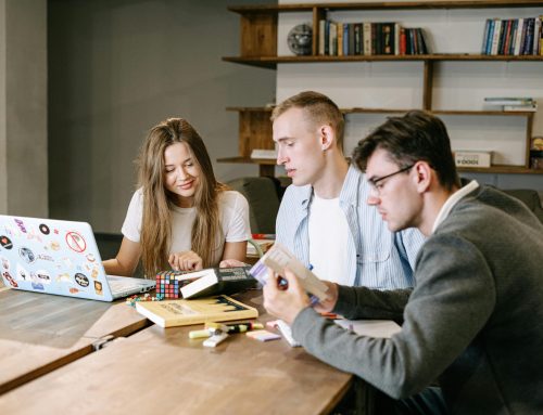 Study Abroad Success: 5 Networking Tips to Boost Your Career